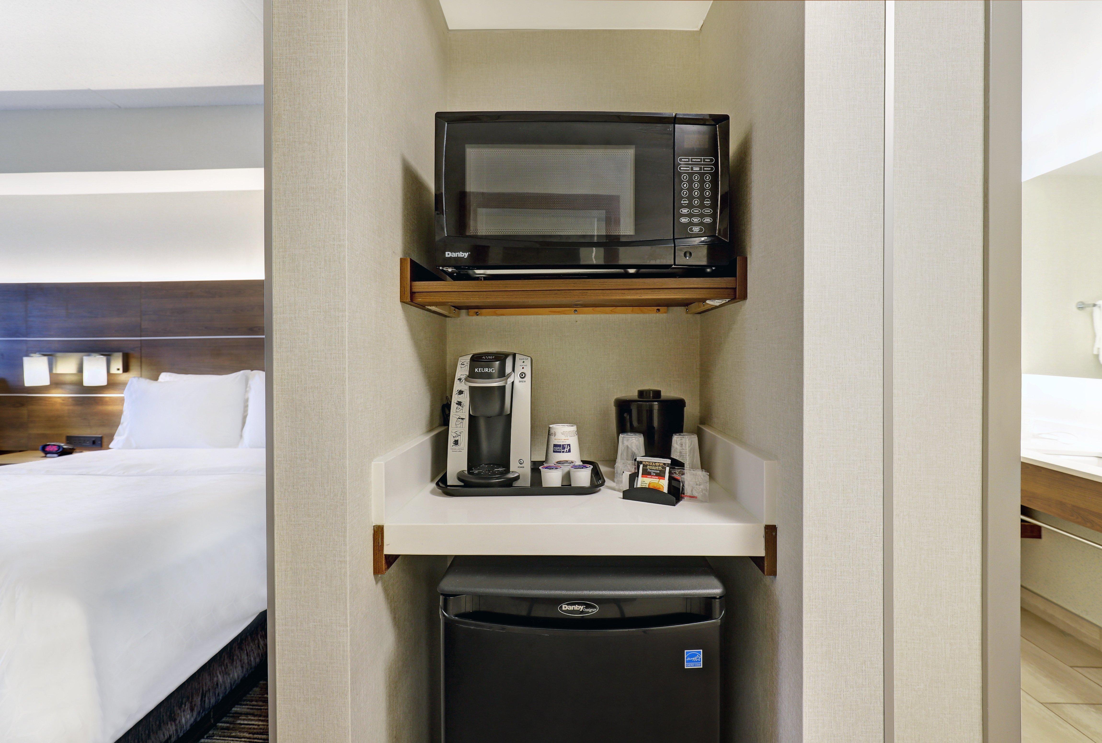Holiday Inn Express Whitby Oshawa By Ihg Exterior foto