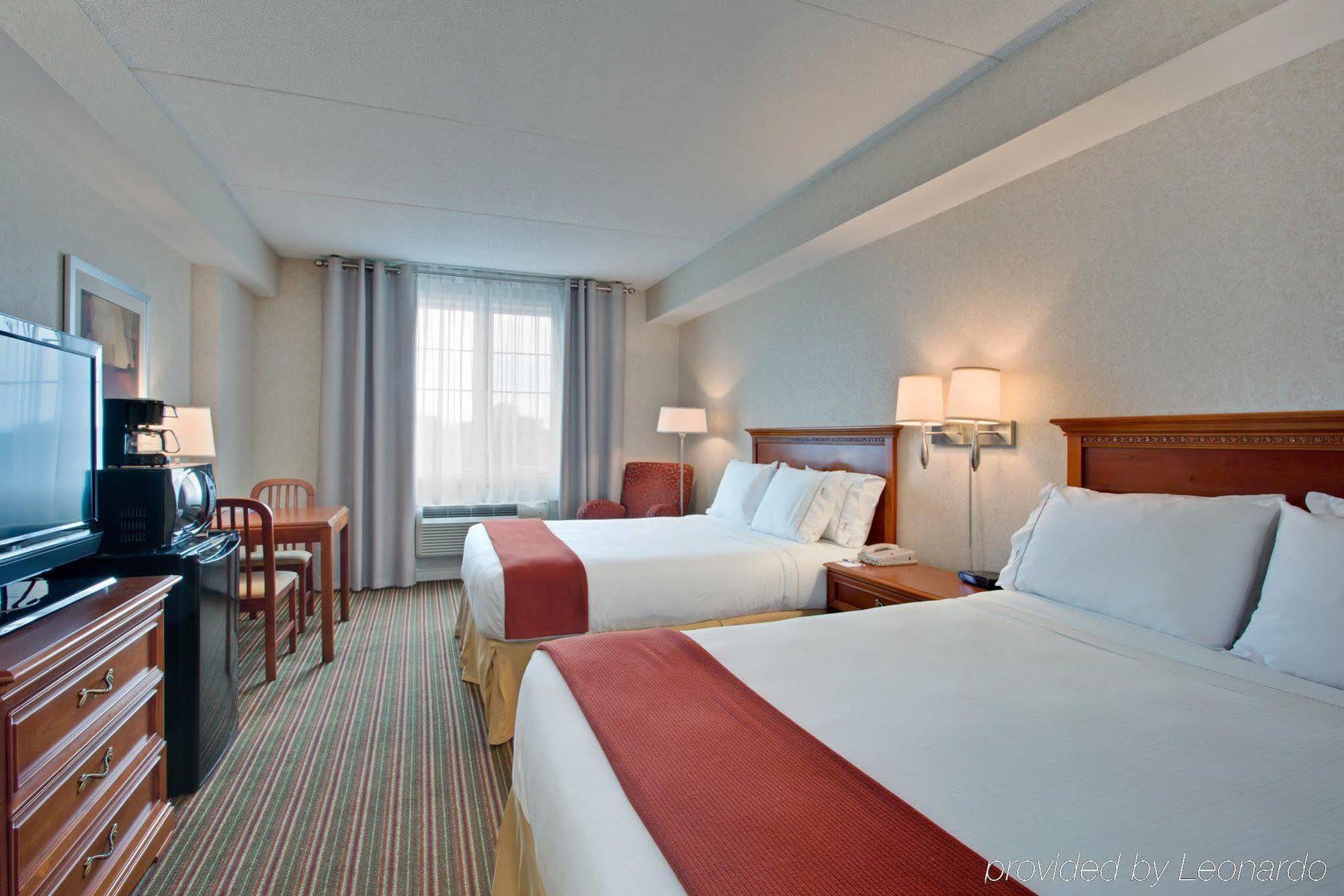 Holiday Inn Express Whitby Oshawa By Ihg Cameră foto