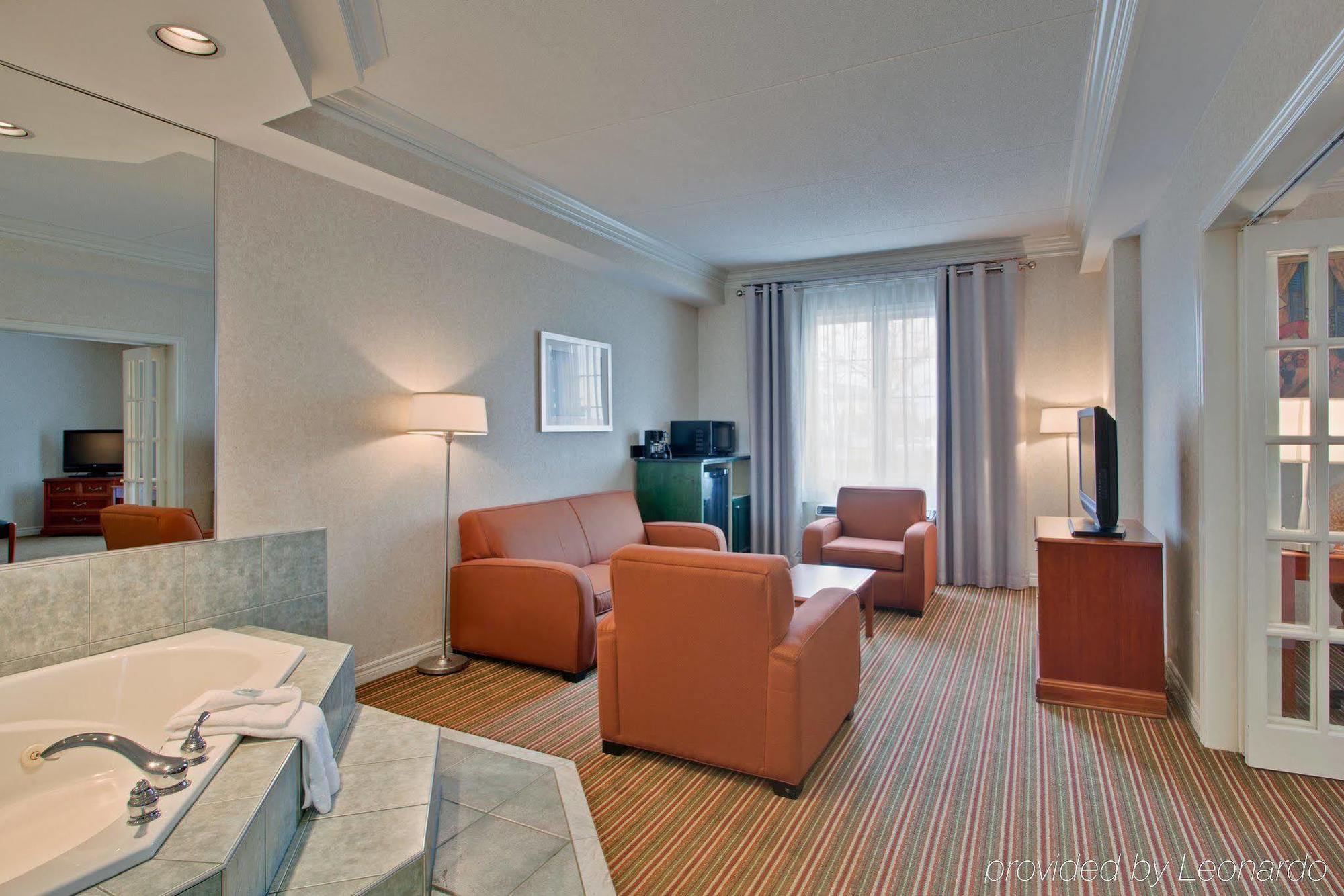 Holiday Inn Express Whitby Oshawa By Ihg Cameră foto